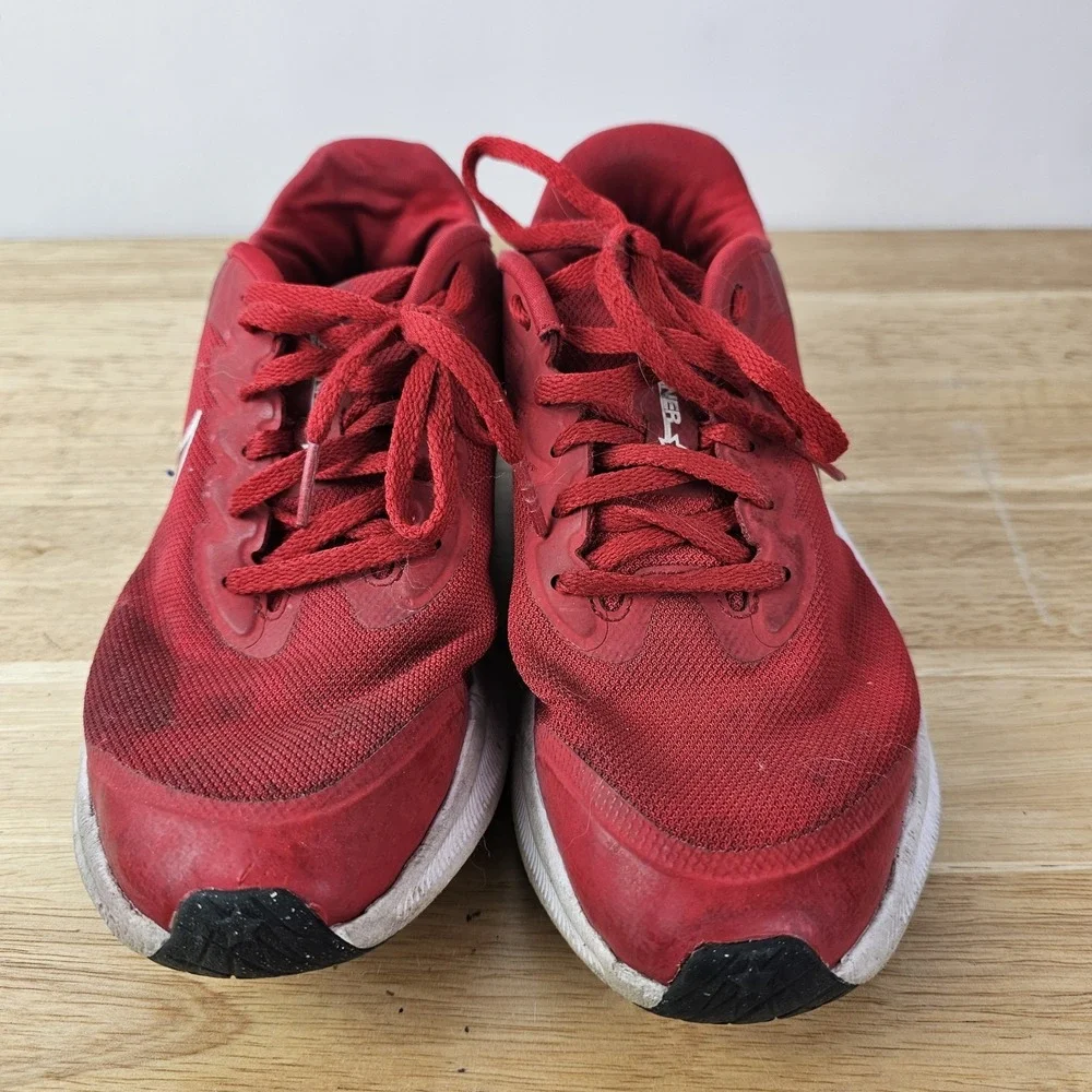 Nike Youth Star Runner Shoe Size US‎ 6.5Y Youth Boys Red DA2776-607 Athletic